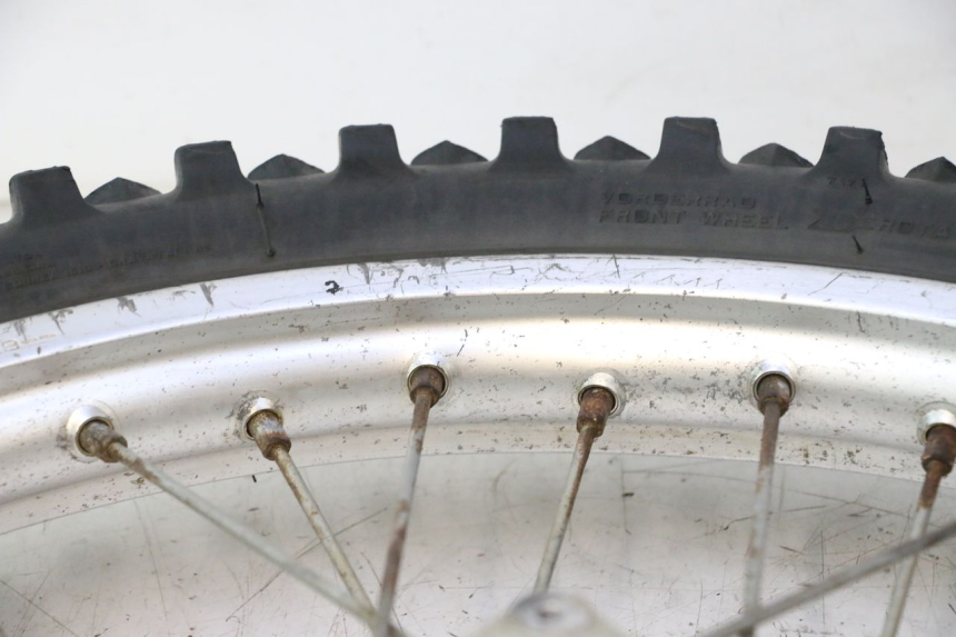 photo de FRONT RIM AND TIRE HUSABERG TE 250 (2011 - 2014) - Alternative angle