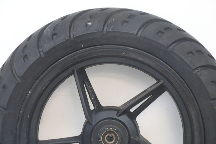 photo de FRONT RIM AND TIRE TNT MOTOR ROMA 10' 2T 50 (2011 - 2018) - Zoom on usage condition