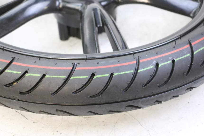 photo de FRONT RIM AND TIRE PEUGEOT TWEET 4T 50 (2023 - 2025) - Component detail