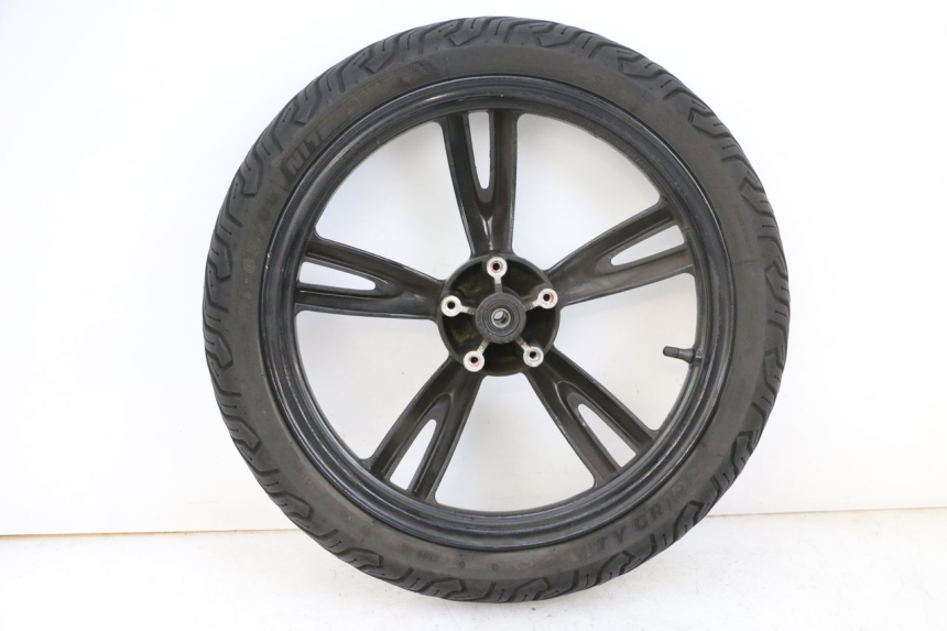 photo de FRONT RIM AND TIRE PEUGEOT TWEET PRO EFI 4T 50 (2021 - 2022) - Alternative angle