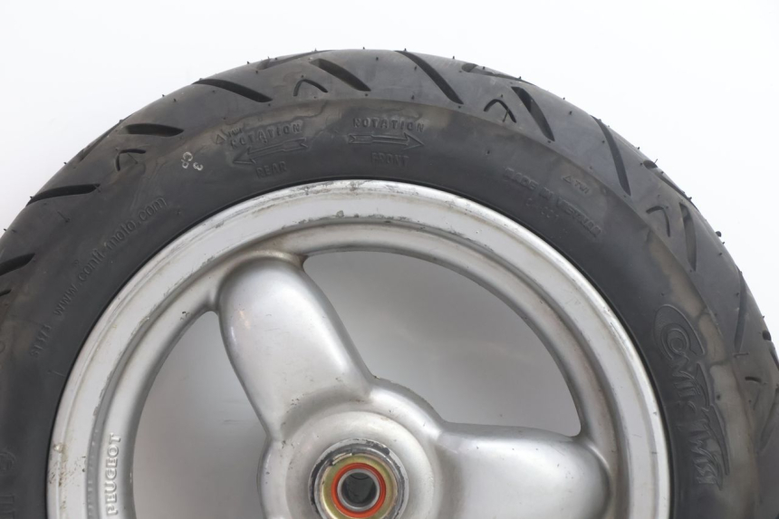 photo de FRONT RIM AND TIRE PEUGEOT VIVACITY 50 (1998 - 2003) - Component detail