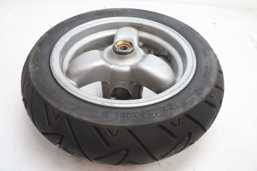 photo de FRONT RIM AND TIRE PEUGEOT VIVACITY 50 (1998 - 2003) - Technical close-up