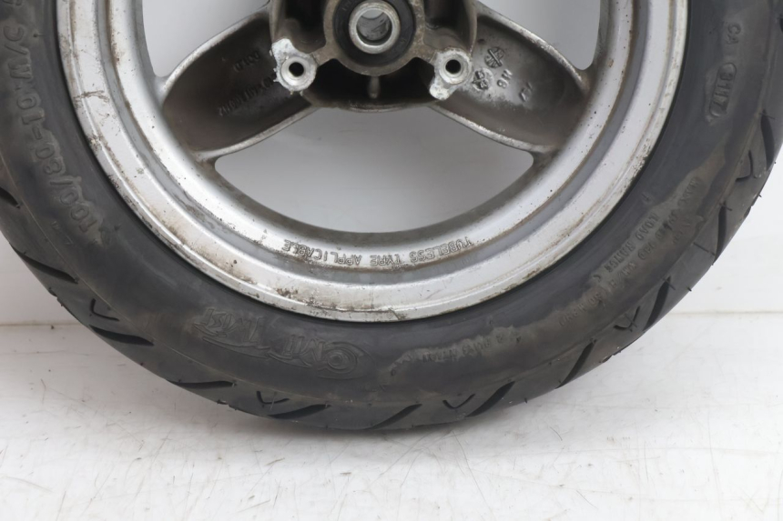 photo de FRONT RIM AND TIRE PEUGEOT VIVACITY 50 (1998 - 2003) - Surface and material condition