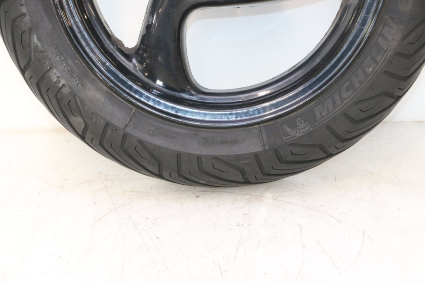 photo de FRONT RIM AND TIRE PEUGEOT VIVACITY 50 (1998 - 2003) - Focus on structure