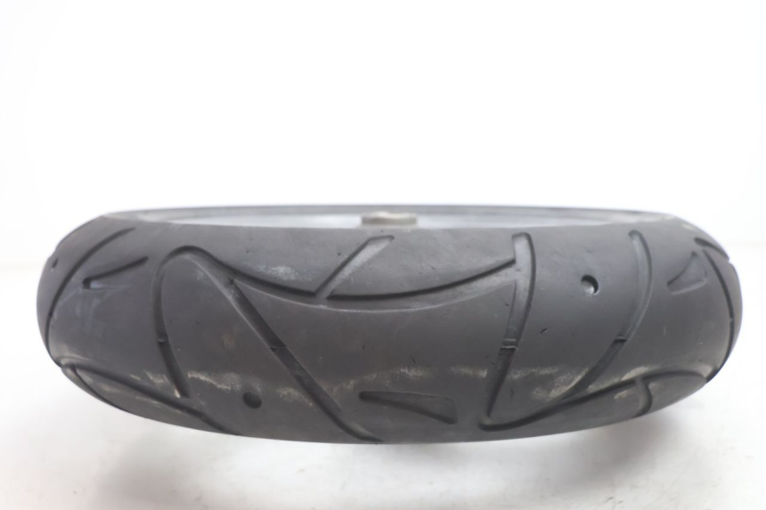photo de FRONT RIM AND TIRE PEUGEOT VIVACITY 50 (2004 - 2009) - Detailed visual inspection