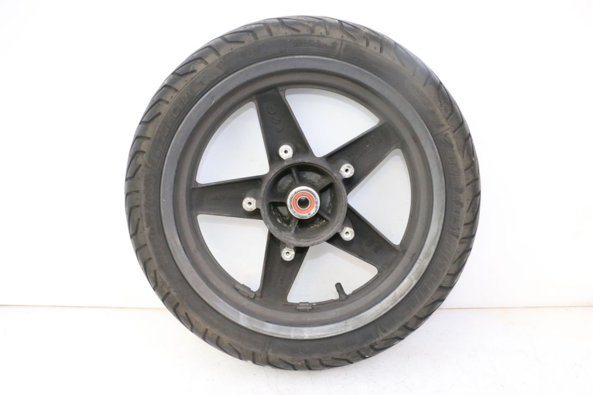 photo de FRONT RIM AND TIRE YAMAHA X-MAX XMAX 125 (2010 - 2013) - Component detail