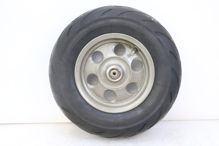 photo de FRONT RIM AND TIRE YAMAHA BW'S NG NEXT GENERATION 50 (1996 - 2003) - Main view