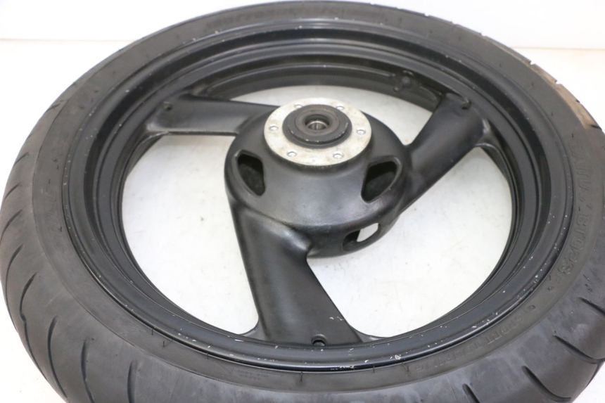 photo de FRONT RIM AND TIRE YAMAHA FZS FAZER 600 (2001 - 2003) - Product overview