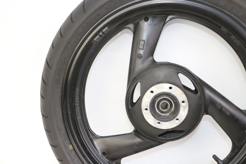 photo de FRONT RIM AND TIRE YAMAHA FZS FAZER 600 (2001 - 2003) - Markings and original references