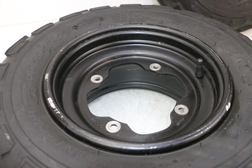 photo de FRONT RIM AND TIRE YAMAHA YFM R RAPTOR 250 (2008 - 2014) - Alternative angle