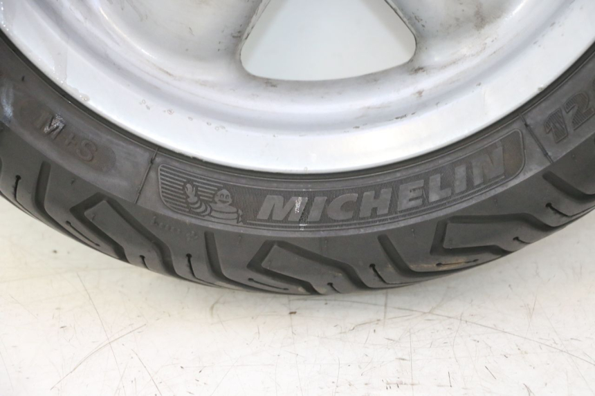 photo de FRONT RIM AND TIRE YAMAHA YP MAJESTY 125 (1998 - 2001) - Supplementary product photo