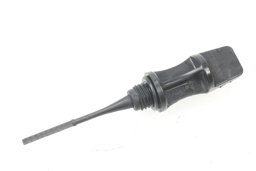 photo de ENGINE OIL DIPSTICK TNT MOTOR FASTINO 4T 50 (2013 - 2019) - Zoom on usage condition