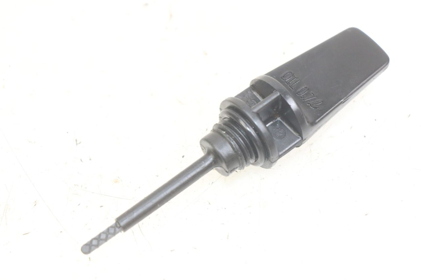photo de ENGINE OIL DIPSTICK SYM MIO 50 (2011 - 2017) - Main view