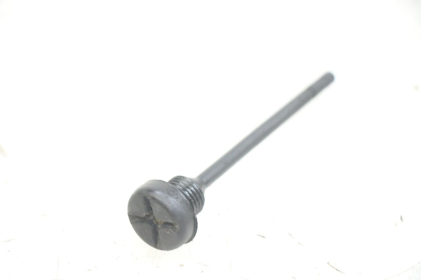 photo de ENGINE OIL DIPSTICK GILERA RK 50 (1996 - 1999) - Component detail