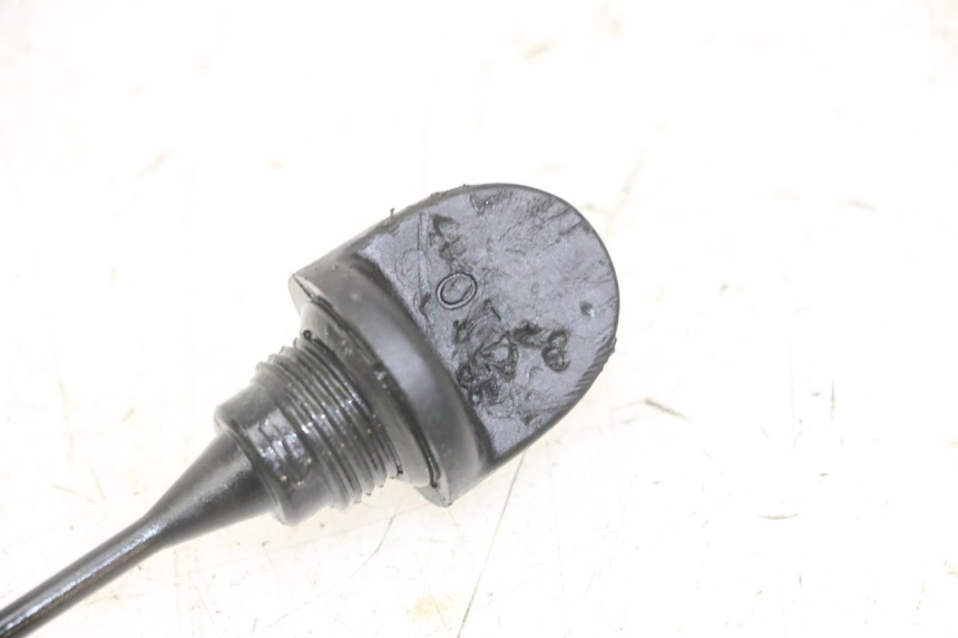 photo de ENGINE OIL LEVEL PEUGEOT SATELIS 125 (2013 - 2018) - Zoom on usage condition