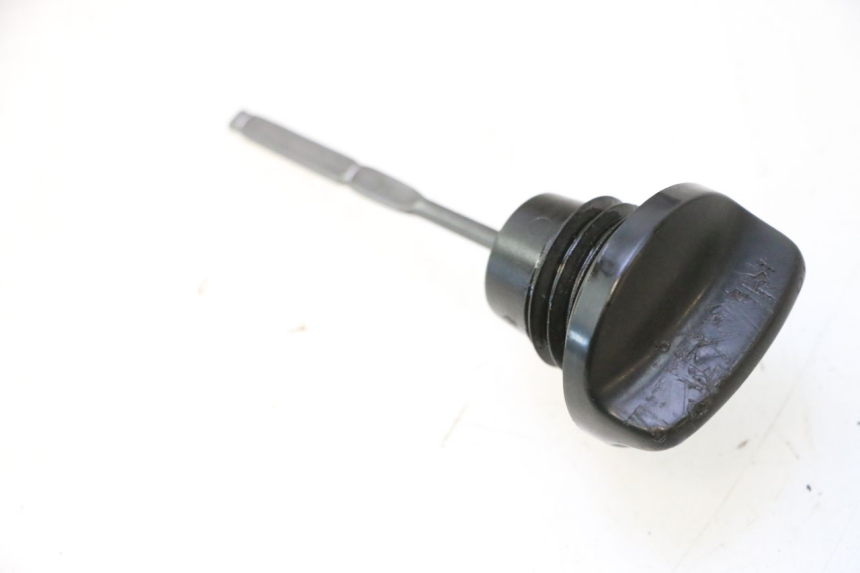 photo de ENGINE OIL LEVEL HONDA XRV AFRICA TWIN 750 (1990 - 1992) - Zoom on usage condition
