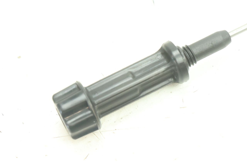 photo de ENGINE OIL LEVEL YAMAHA YZF R6 600 (2008 - 2009) - Technical close-up