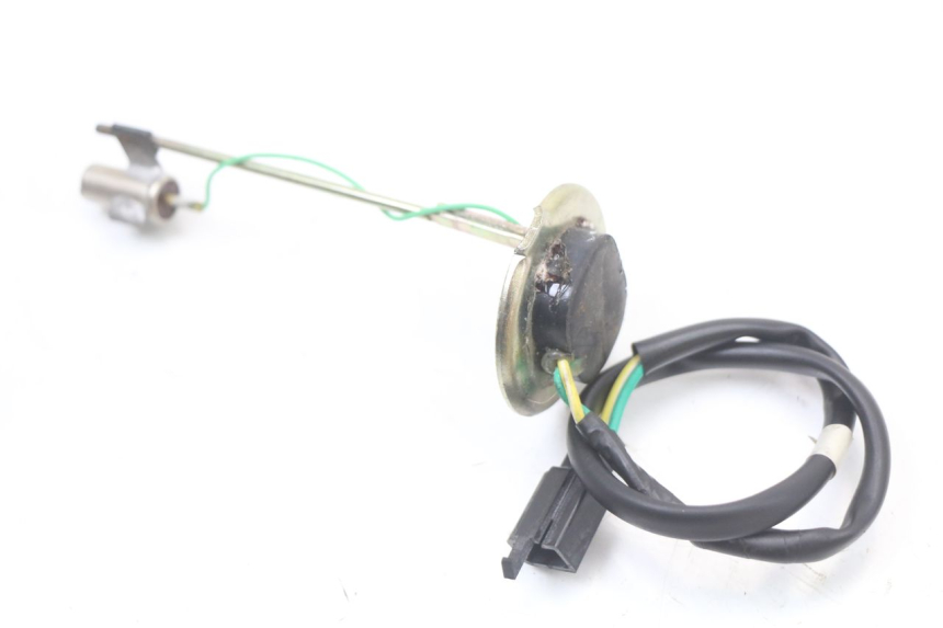 photo de FUEL TANK GAUGE DAELIM A-FOUR 2T 50 (2005 - 2012) - Component detail