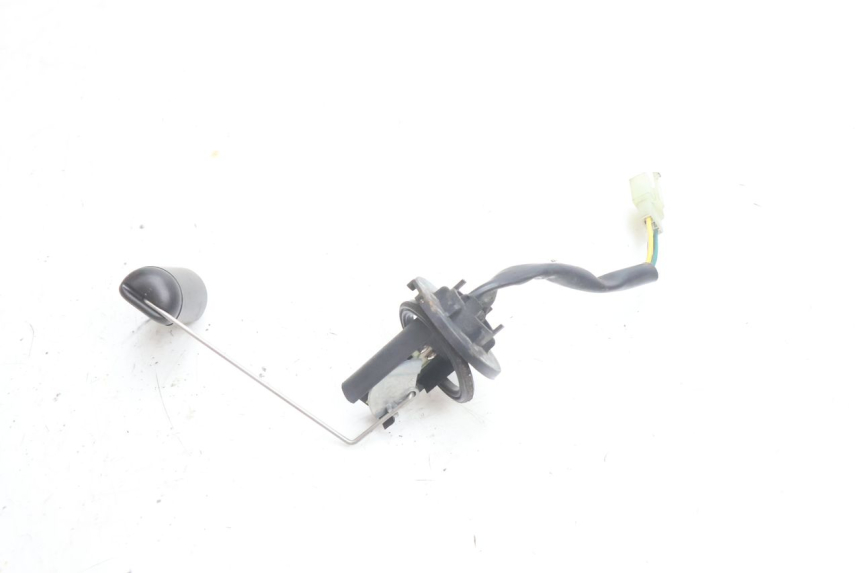 photo de FUEL TANK GAUGE KYMCO AGILITY 16+ 4T 50 (2018 - 2023) - Zoom on usage condition