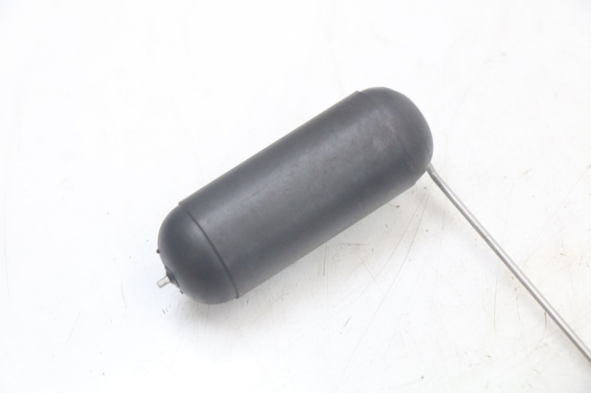 photo de FUEL TANK GAUGE KYMCO AGILITY 4T 50 (2018 - 2022) - Alternative perspective