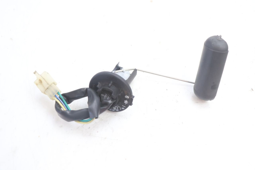 photo de FUEL TANK GAUGE KYMCO AGILITY 4T 50 (2005 - 2018) - Zoom on usage condition