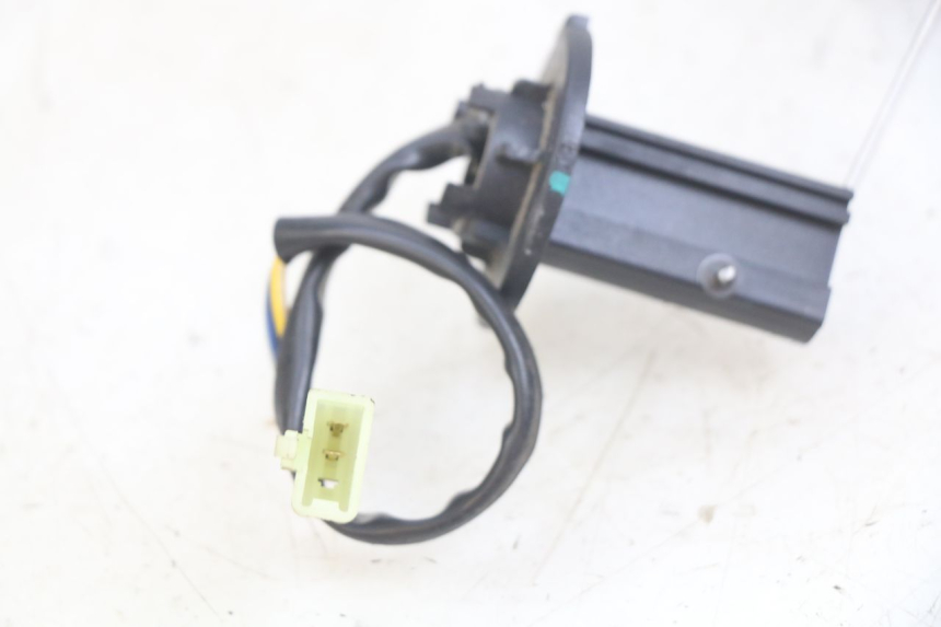 photo de FUEL TANK GAUGE KYMCO AGILITY NAKED RENOUVO 2T 50 (2011 - 2018) - Component detail