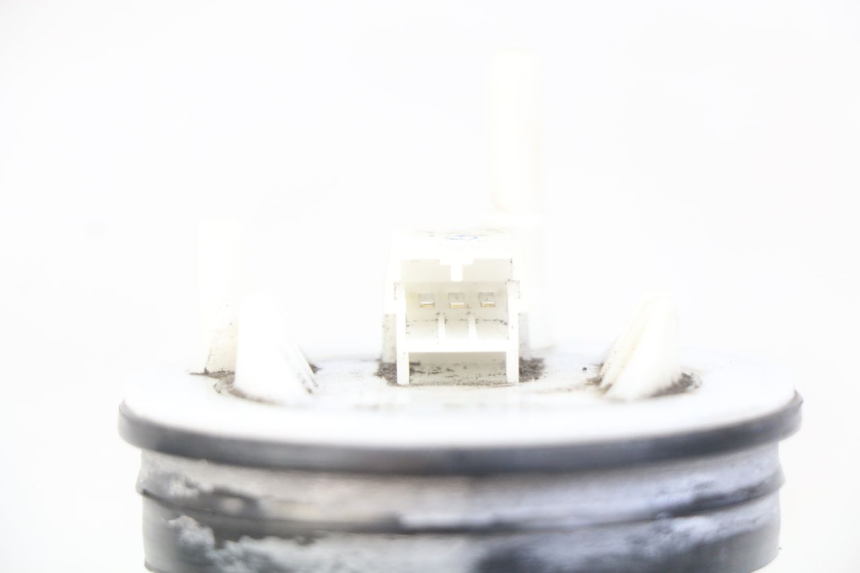 photo de FUEL TANK GAUGE APRILIA ATLANTIC 125 (2003 - 2009) - Alternative perspective