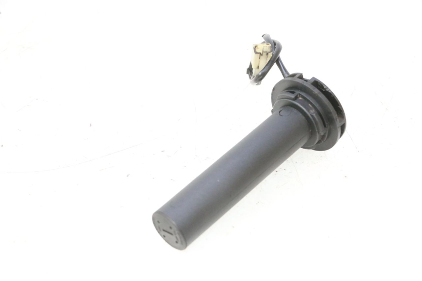 photo de FUEL TANK LEVEL MBK BOOSTER ROCKET 50 (1995 - 1998) - Zoom on usage condition