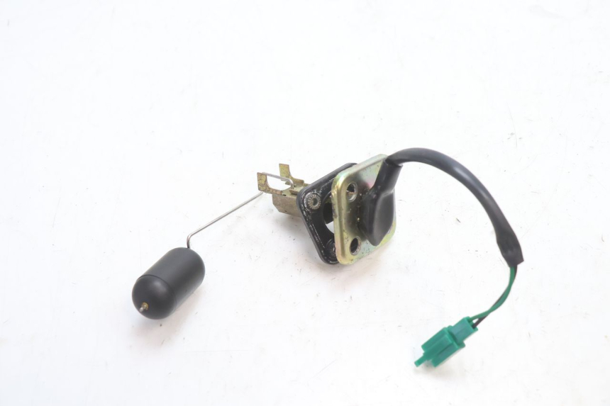 photo de FUEL TANK GAUGE MBK BOOSTER SPIRIT 50 (2004 - 2017) - Zoom on usage condition