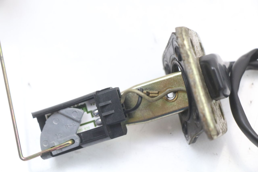 photo de FUEL TANK GAUGE PEUGEOT CITYSTAR 50 (2013 - 2017) - Zoom on usage condition