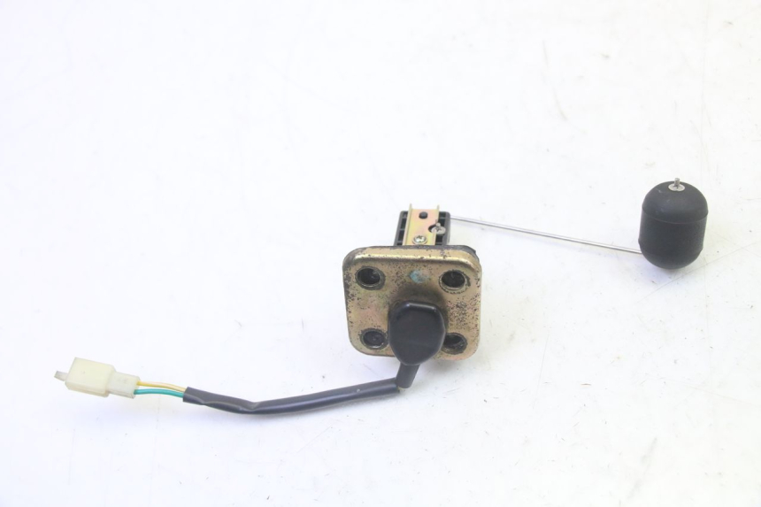 photo de FUEL TANK GAUGE SYM CROX 4T 50 (2016 - 2023) - Zoom on usage condition