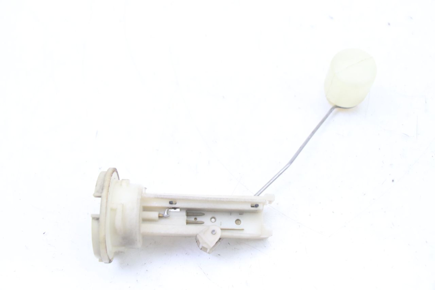 photo de FUEL TANK GAUGE PEUGEOT ELYSTAR 50 (2002 - 2014) - Zoom on usage condition