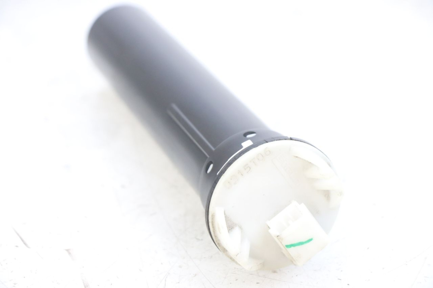 photo de FUEL TANK GAUGE PIAGGIO FLY 125 (2005 - 2012) - Component detail