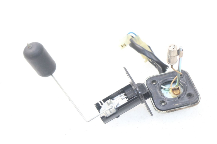 photo de FUEL TANK LEVEL PIAGGIO FLY IE 125 (2012 - 2017) - Alternative perspective