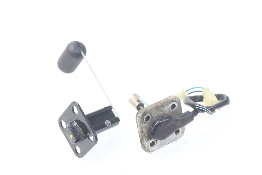 photo de FUEL TANK LEVEL PIAGGIO FLY IE 125 (2012 - 2017) - Technical close-up
