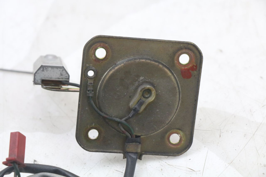photo de FUEL TANK LEVEL HONDA CBR F 1000 (1993 - 1996) - Fixing points details