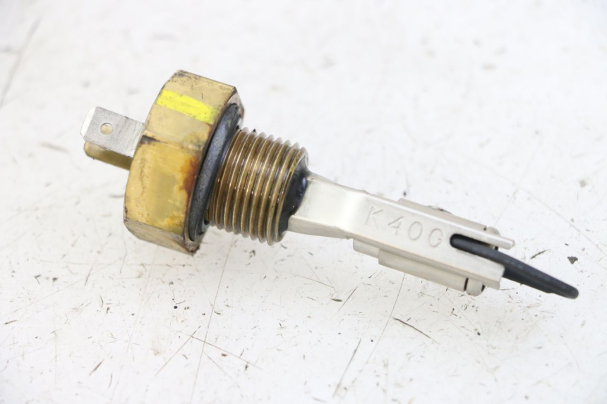 photo de FUEL TANK LEVEL HONDA FORZA 125 (2021 - 2025) - Zoom on usage condition