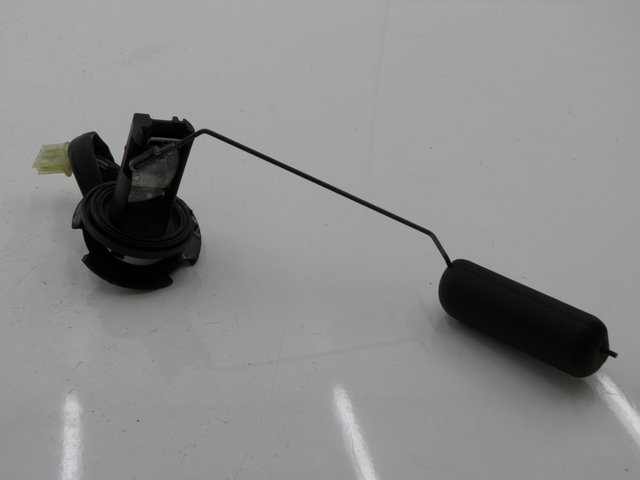 photo de FUEL TANK LEVEL HONDA SH 125 (2001 - 2003) - Alternative perspective