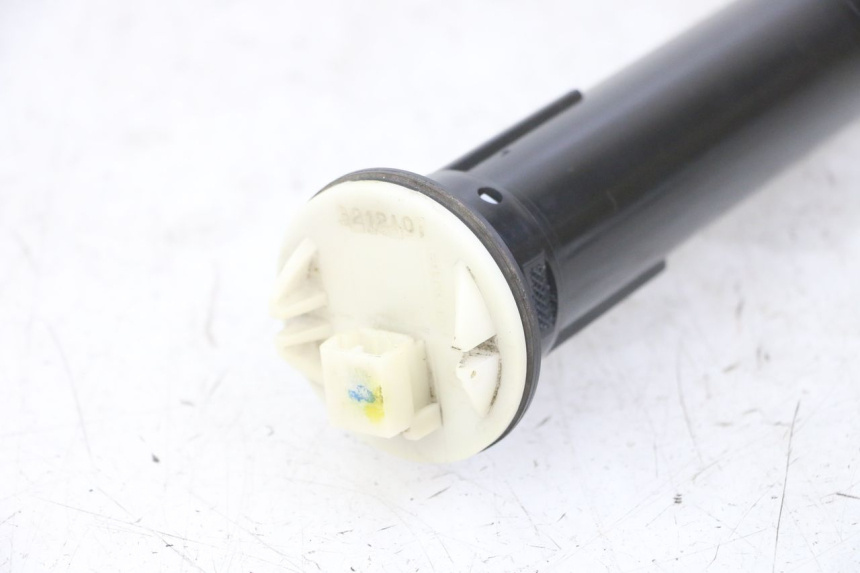 photo de FUEL TANK LEVEL PIAGGIO IE MP3 YOURBAN 300 (2011 - 2016) - Zoom on usage condition