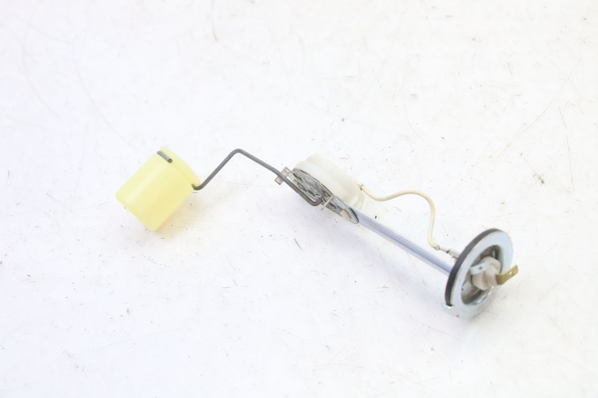 photo de FUEL TANK LEVEL YAMAHA JOG R 50 (2004 - 2014) - Zoom on usage condition