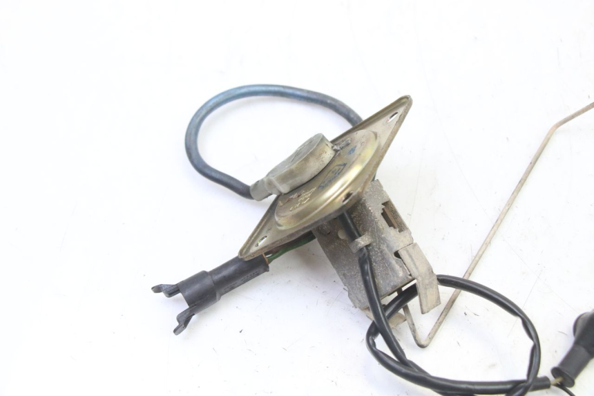 photo de FUEL TANK LEVEL BMW K 75 RT 750 (1989 - 1997) - Component detail