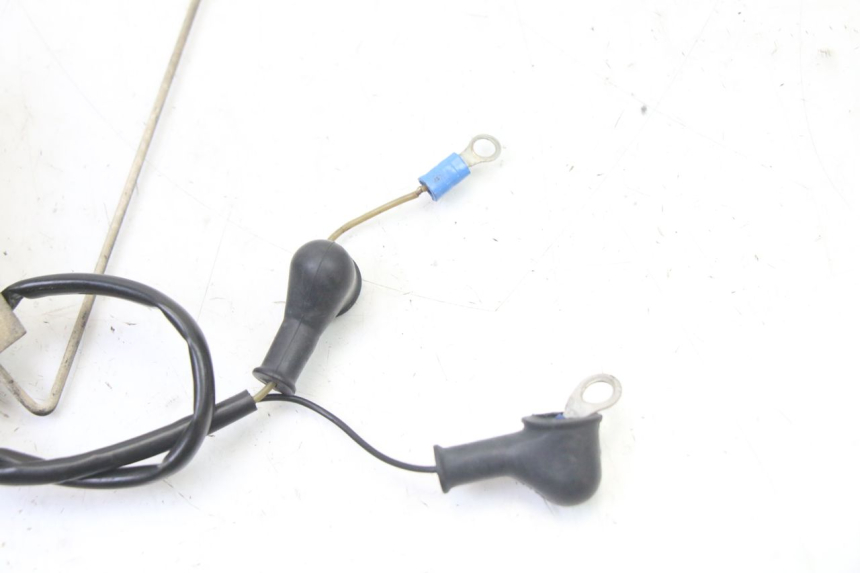 photo de FUEL TANK LEVEL BMW K 75 RT 750 (1989 - 1997) - Technical close-up