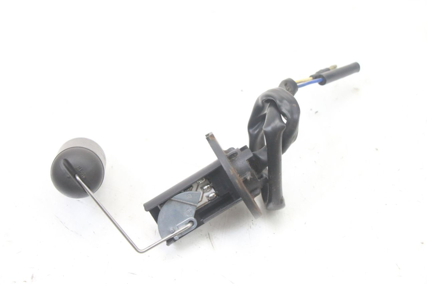 photo de FUEL TANK GAUGE KYMCO DINK 4T 50 (2007 - 2018) - Zoom on usage condition