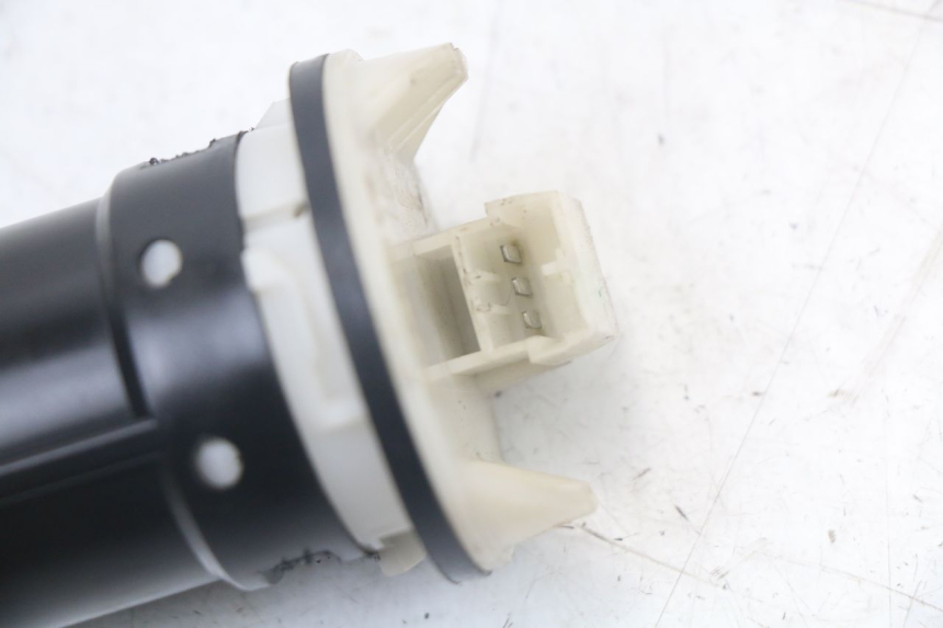 photo de FUEL TANK GAUGE PIAGGIO LIBERTY 125 (2009 - 2013) - Zoom on usage condition