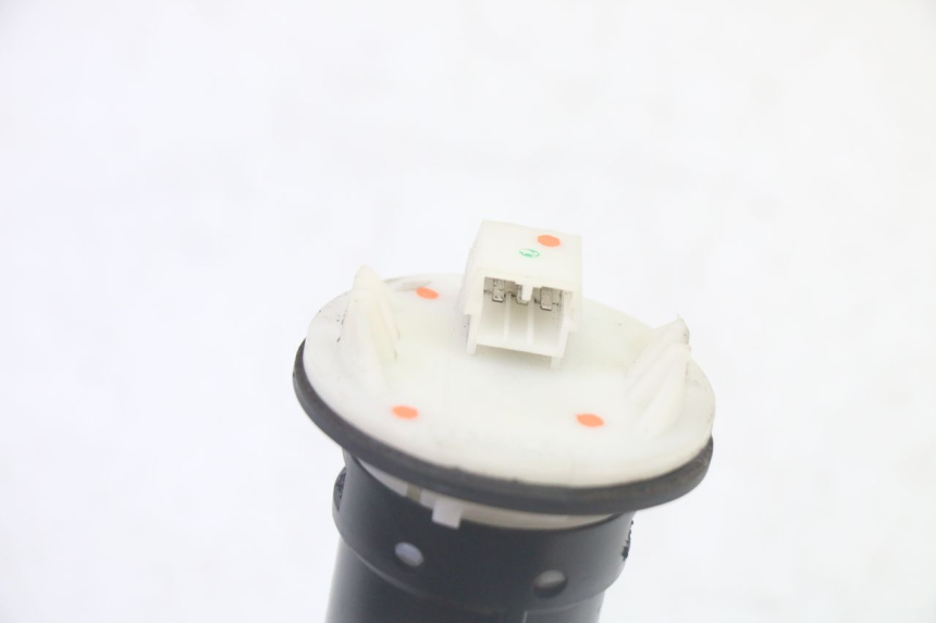 photo de FUEL TANK LEVEL PIAGGIO LXV 4T 50 (2009 - 2013) - Zoom on usage condition