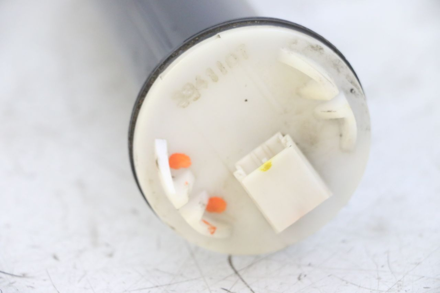 photo de FUEL TANK LEVEL PIAGGIO MP3 LT 300 (2010 - 2016) - Alternative perspective