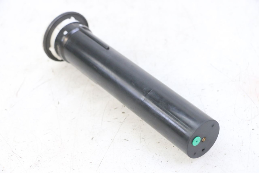 photo de FUEL TANK GAUGE PIAGGIO MP3 LT 300 (2010 - 2016) - Zoom on usage condition