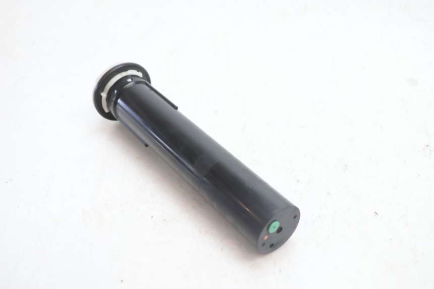 photo de FUEL TANK GAUGE PIAGGIO MP3 LT 300 (2010 - 2016) - Technical close-up