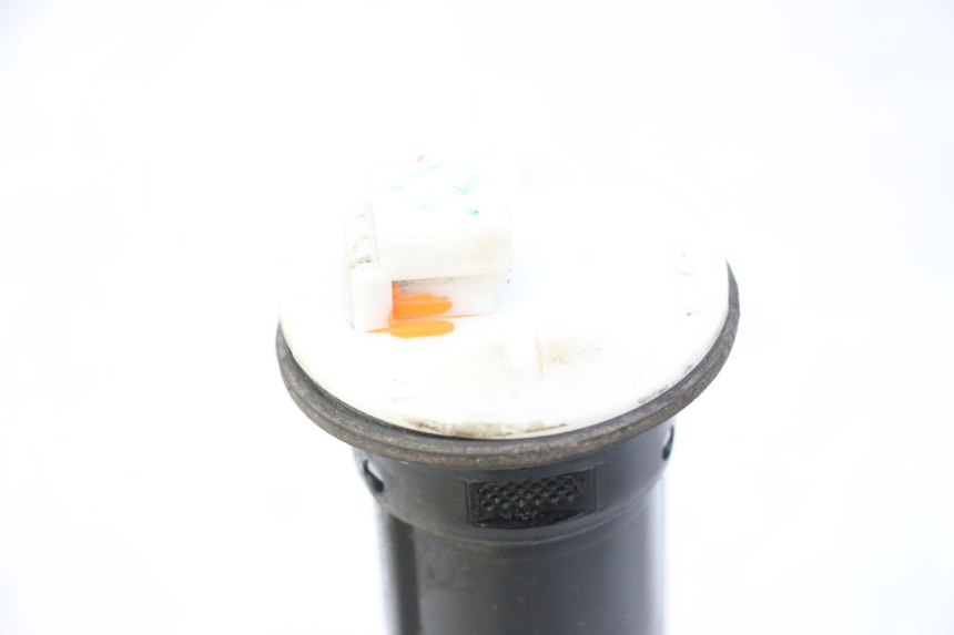 photo de FUEL TANK GAUGE PIAGGIO MP3 RL 250 (2006 - 2010) - Alternative perspective