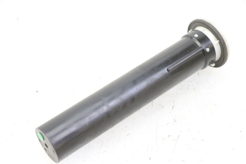 photo de FUEL TANK GAUGE PIAGGIO MP3 RL 250 (2006 - 2010) - Product overview